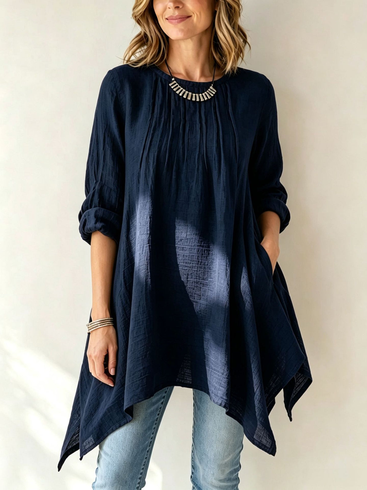 Women's Linen Blend Pleated Tunic Top, 3/4 Sleeve Irregular Hem Loose Shirt with Pockets