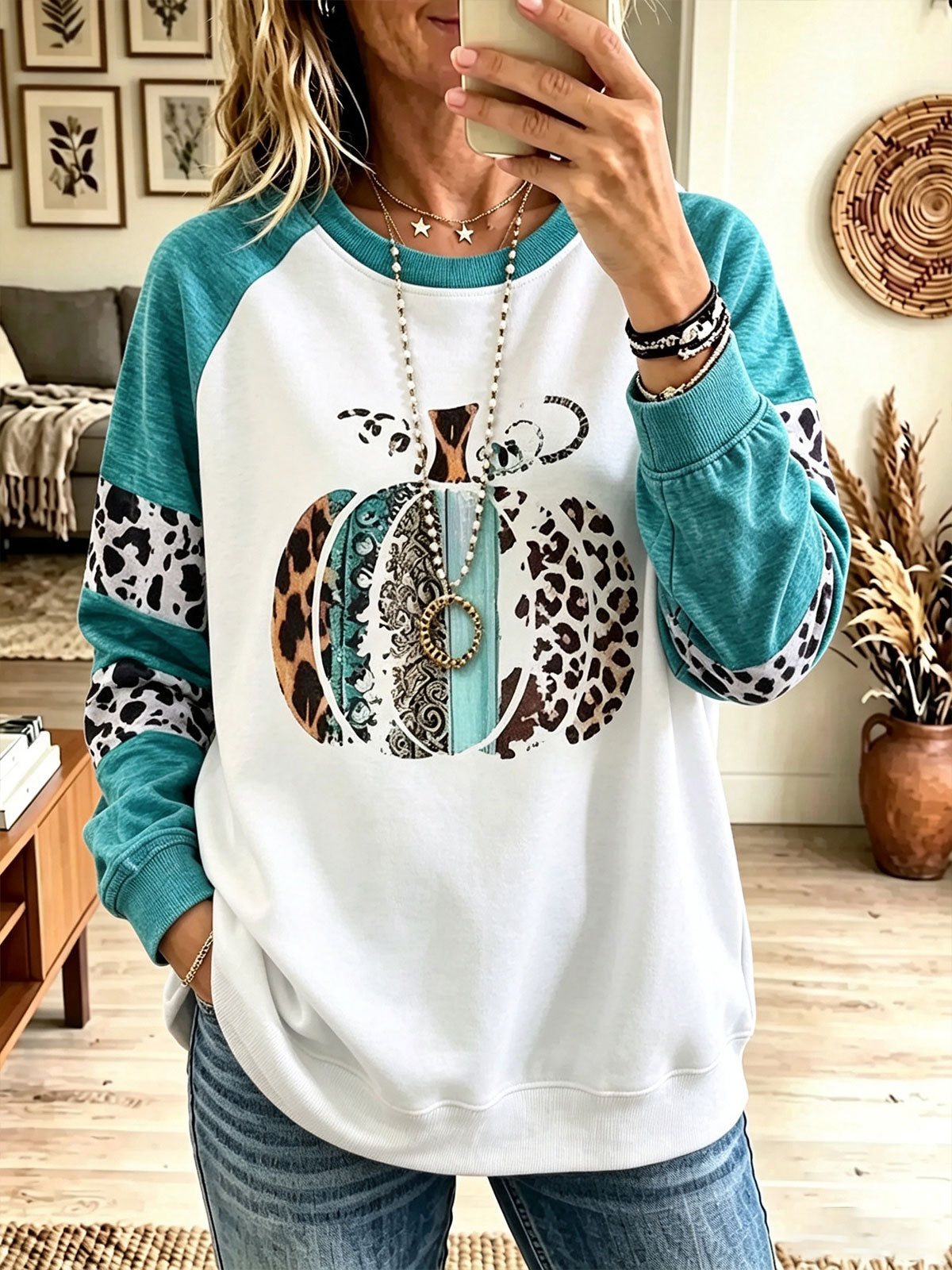 Women Western Patchwork Pumpkin Raglan Crewneck Sweatshirt